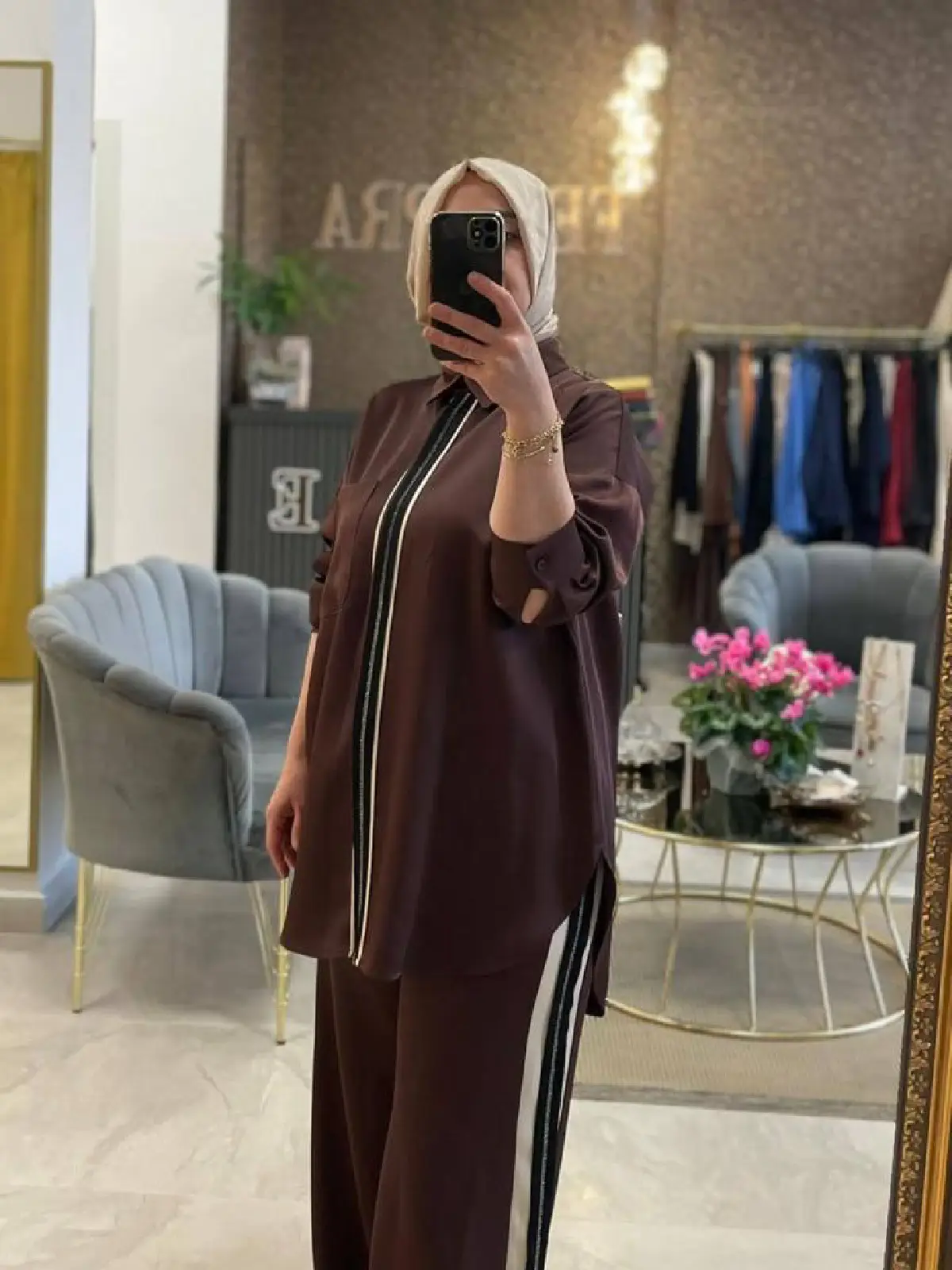 fem70 MY8-Design Taş İşlemeli Şerit Detaylı Takım - Görsel 1